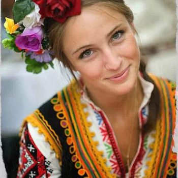 bulgarian-interpreter-available-at-Cesco-Linguistic-Services